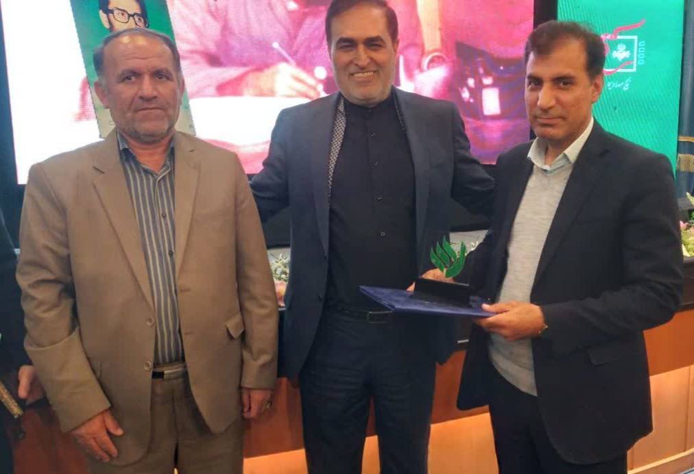 رتبه نخست خبرنگار شبکه دنا در جشنواره تولیدات بسیج رسانه ملی