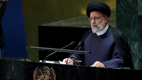 رئیس جمهور: جمهوری اسلامی ایران قاطعانه بر این باور است که نباید اجازه داد شرق و غرب جدیدی شکل بگیرد.